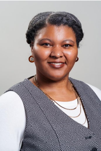 AACTE's tweet photo. Congratulations to Linzy Andre, the distinguished Holmes Scholar of the Month for February 2024. Andre (she/her/hers) is pursuing her Ph.D. in counseling & counselor education at Syracuse University. #HolmesProgram https://t.co/H9lltSlr7U https://t.co/esv9qPS6uY