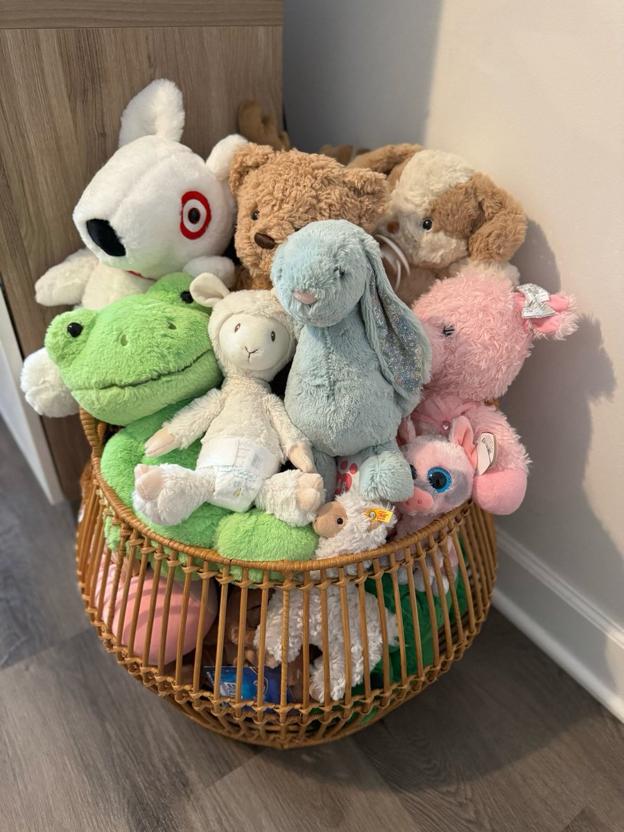 I may look big, but there will be signs 🥹🙃💕

#abdl