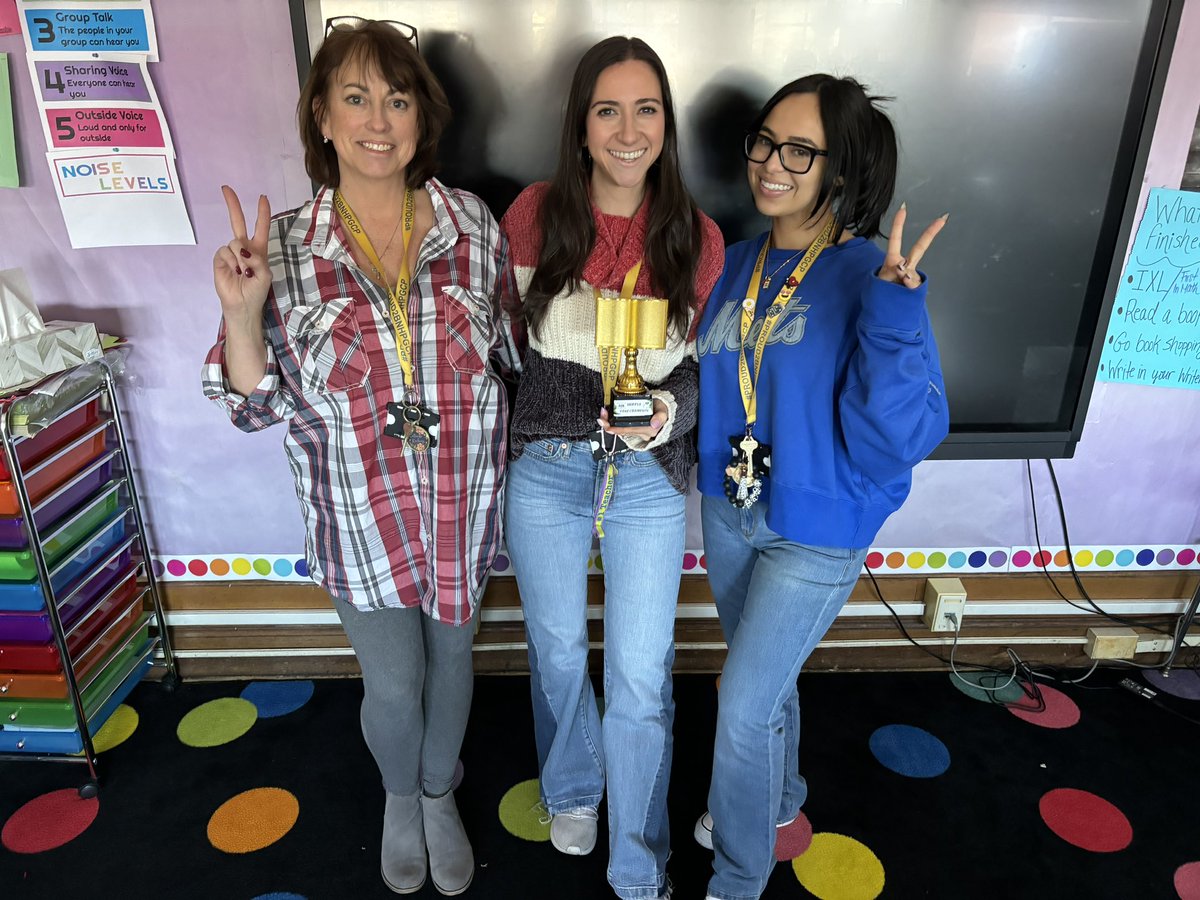 Ms. Andrade tweet media