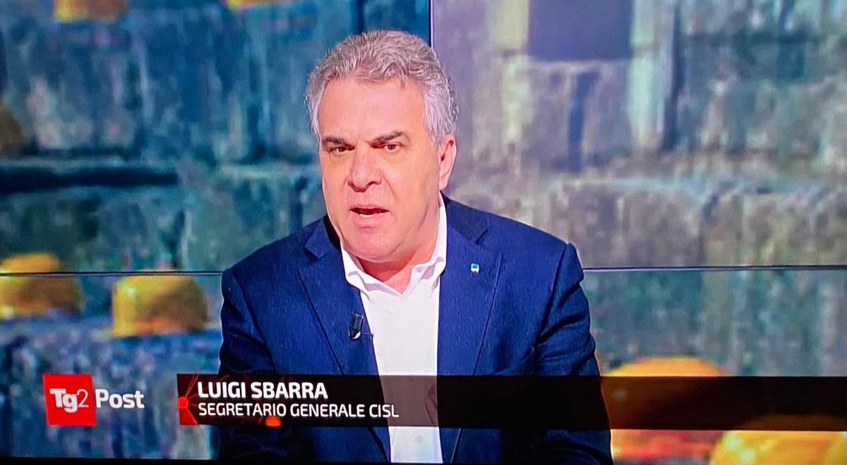 CislNazionale's tweet photo. “Costruire nella corresponsabilità un Piano Nazionale contro infortuni, malattie professionali e morti nei luoghi di lavoro. Molte imprese continuano in questo Paese a considerare la salute e sicurezza come un costo e non invece come un grande investimento. Aziende meno sicure e meno innovative sono anche meno produttive e meno competitive”: #LuigiSbarra a #Tg2Post