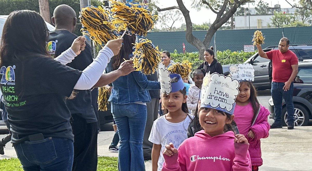 Region South tweet media