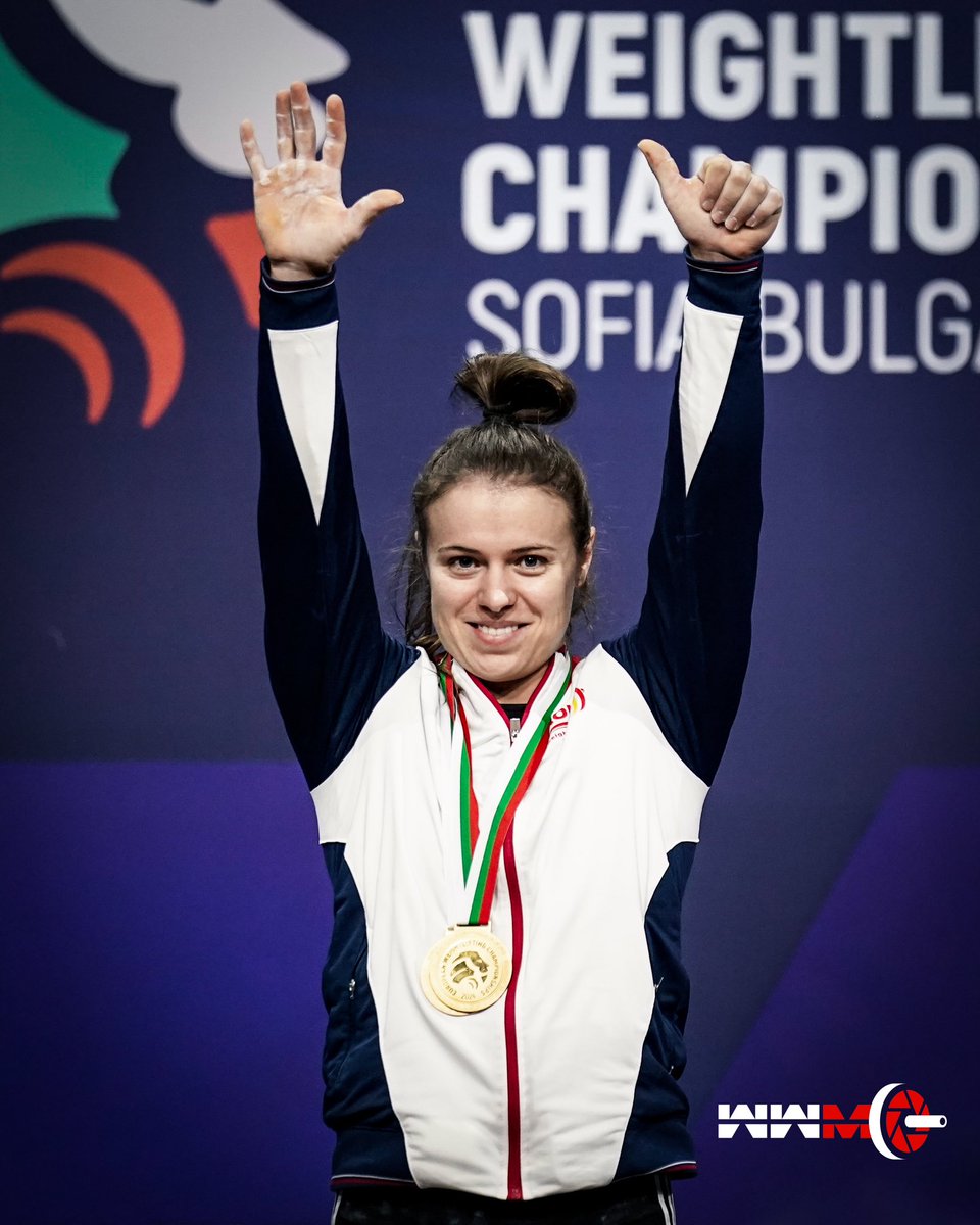 #Tomanator / 🤚👍 5+1 times European Champion.
_
W71 kg •🥇 2️⃣4️⃣1️⃣ (114 +127) Loredana E. Toma🇷🇴
_
2024 <a href="/ewfsport/">ewfsport</a> European Weightlifting Championships, Sofia, Bulgaria 🇧🇬.

📸 ©️ <a href="/ww_media_/">World Weightlifting Media</a>