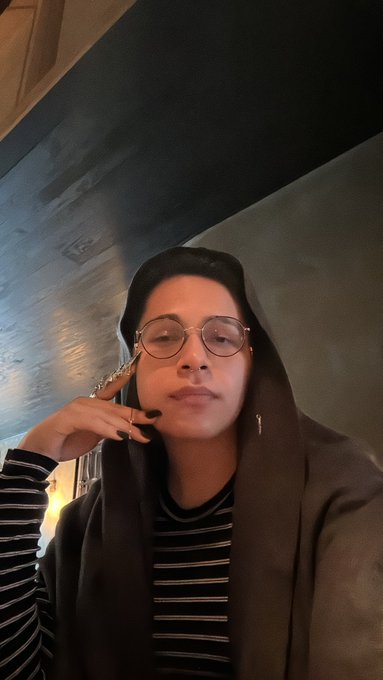 Really vibing with these pics #Femboy https://t.co/JUEqpN0ZiF<a href="/tag/femboy"class="tags">#Femboy</a>