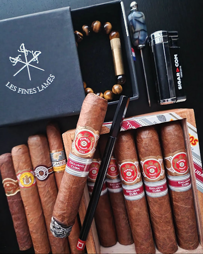 perfeccigar's tweet image. #Perfec way to kick off the weekend! 
.
.
.
#cigar #cigarsmoker #cigarenthusiasts #cigars #cigarbar #cigarshop #cigaroftheday #tobacco #cigaraficionado