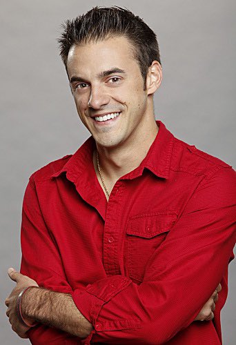 adoomies3's tweet image. Let’s settle this once and for all, who was the better big brother player in their prime? 

RT for Dan Gheesling 

Like for Dr Will. 

QT/reply Discuss