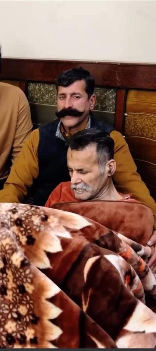 ADKhan264's tweet photo. اِنَّ بَطْشَ رَبِّكَ لَشَدِیْدٌ
ترجمہ: بے شک تمہارے رب کی پکڑ بہت سخت ہے۔ https://t.co/05ePSdq1kJ