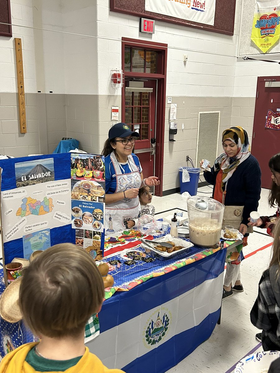 RockyRunES tweet media