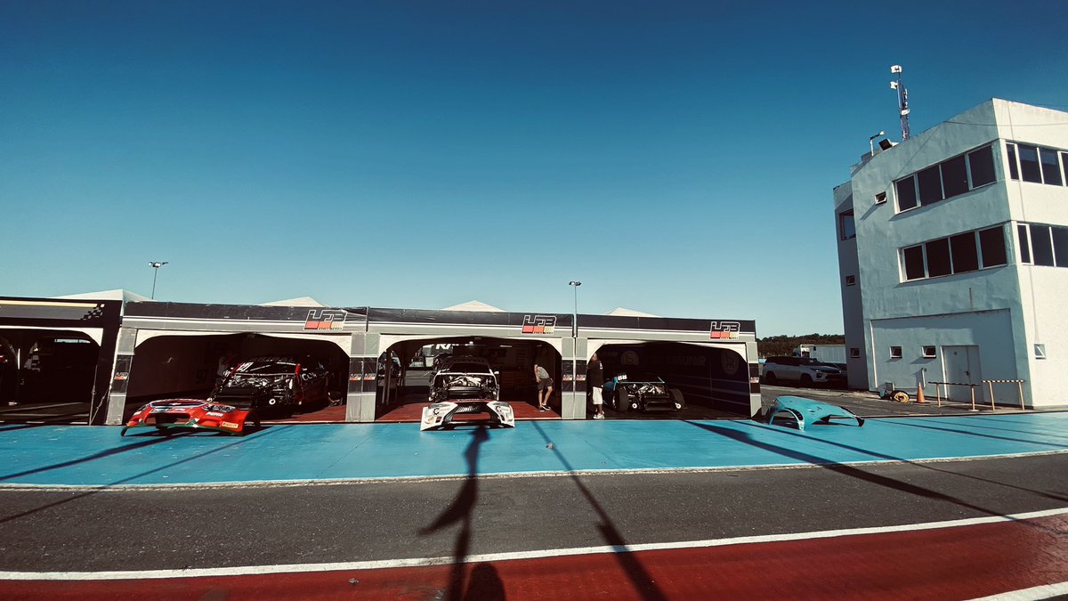 Hola <a href="/TopRaceOk/">Top Race</a>; hola <a href="/AutodromoRos/">Autódromo Rosario</a>!