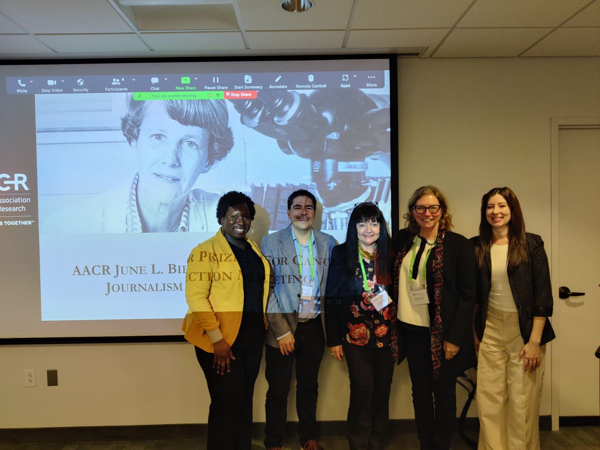 Judging Panel for the AACR June Biedler Cancer Journalism Prize -- SO many excellent entries! Some of the esteemed panel: clinical counselor Marlena Murphy, cancer researchers Dr Jose Javier Bravo-Cordero and Dr Maria Castro, and journalist Lecia Bushak <a href="/AACR/">AACR</a> <a href="/BravoCorderoLab/">Bravo-Cordero Lab</a>
