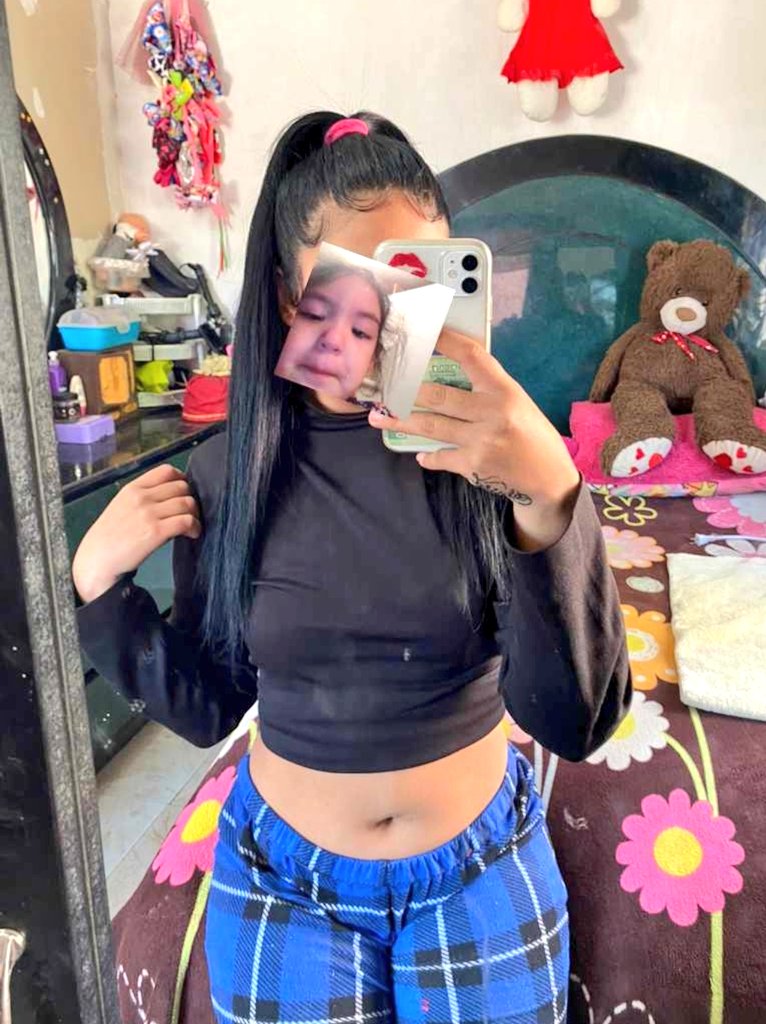 BabyMich189's tweet photo. Buen día amor 🍒🔥 Que rico clima hoy no quiero ir a la escuela ..🥲
@Culonas_Cerveza @Fernand55173191 @cachondo_pitufo @rt_sexys @ResenaThor2 @ElRegioCatador @ChicasDeMty2 @Rtw_Mty_Peter @MRHEISENBER @ChicasLilith @LoQuePasaEnNL @mty_rt @Mtynoche @caseromty  #fypシ https://t.co/dyhyd5YLmV