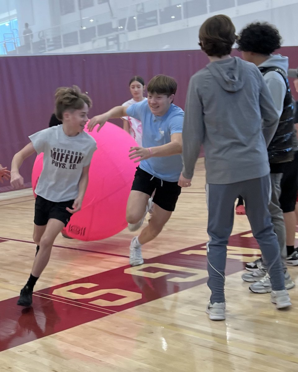 Meg Mohl tweet media