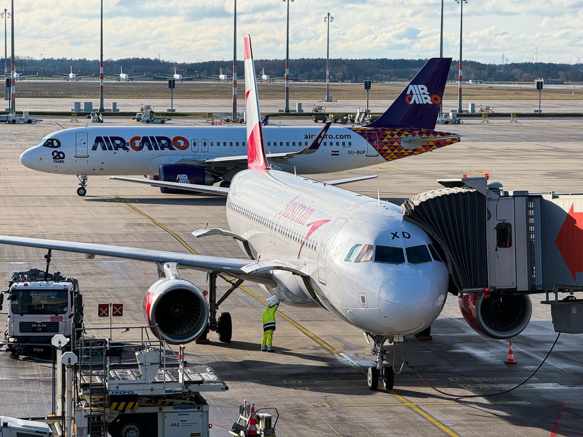 David from Simply Aviation tweet media