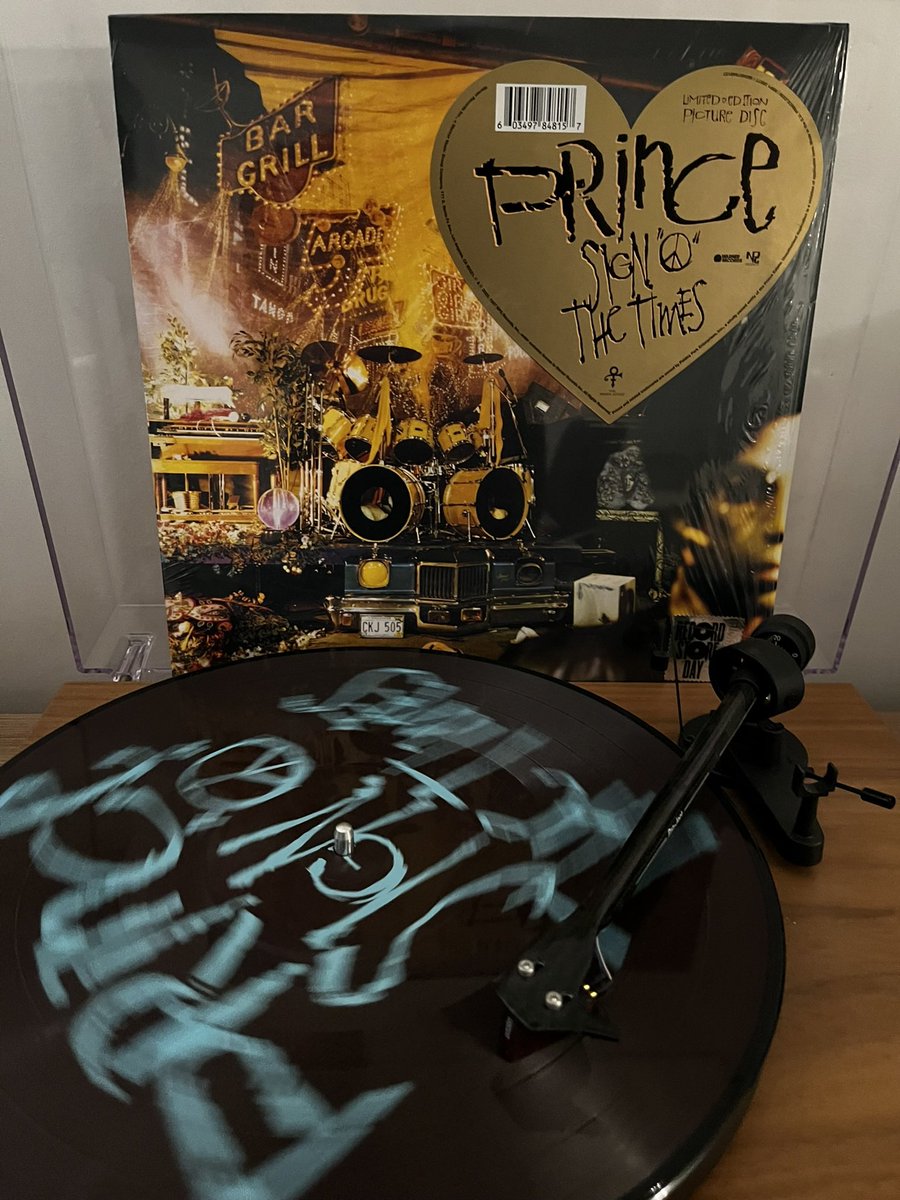 #Prince #SignOTheTimes #PictureDisc #vinylrecords #vinylcollection #vinylcollector #vinylcommunity #vinyladdict