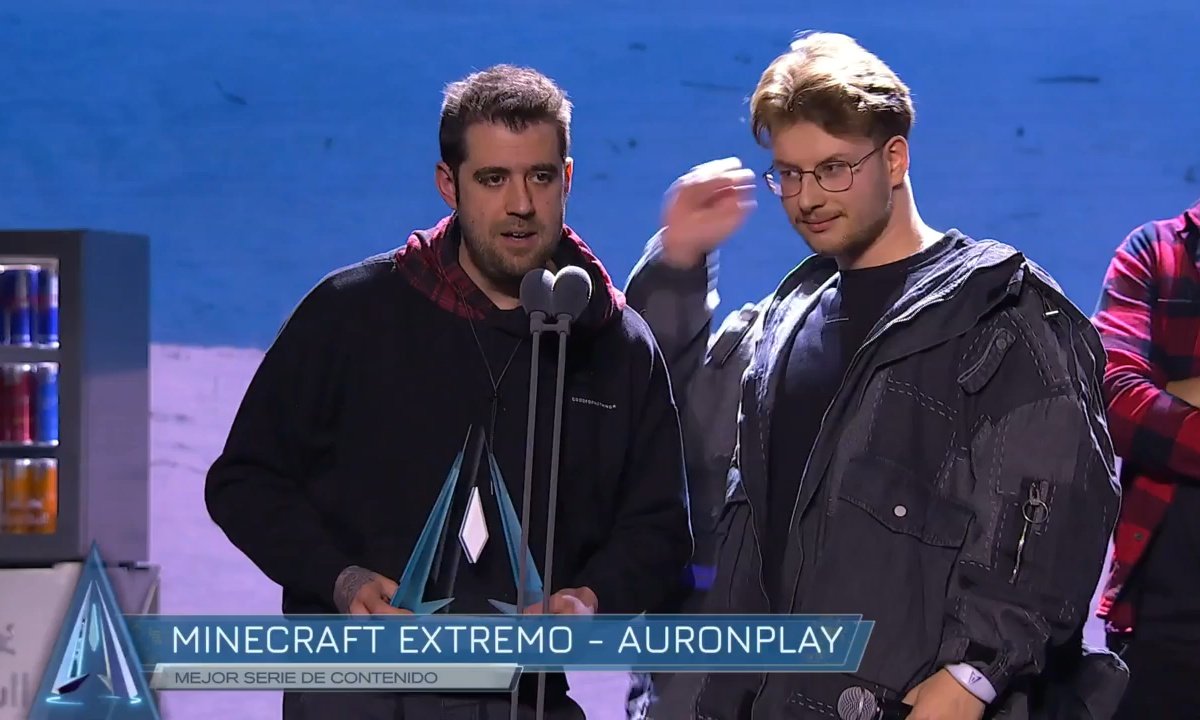 lvsauron's tweet photo. VIVA EL AXOPLAY VIVA MINECRAFT EXTREMO https://t.co/vGjc5ThSkW