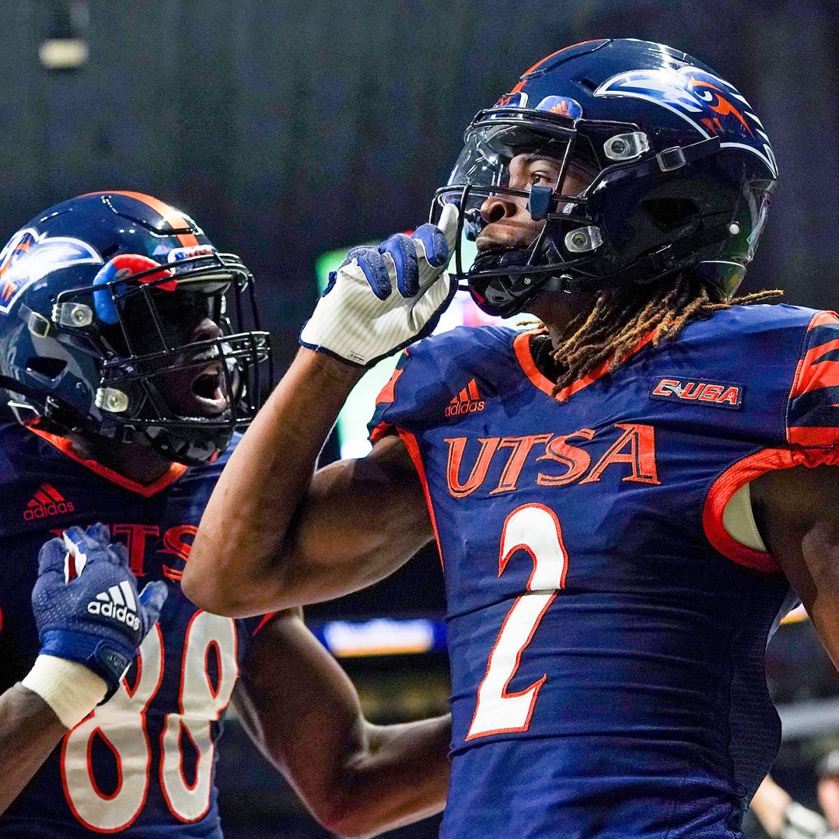 #AGTG After a great conversation with @coachjordan03 and @CoachJessLoepp I'm Blessed to receive an offer from UTSA ! #BirdsUp