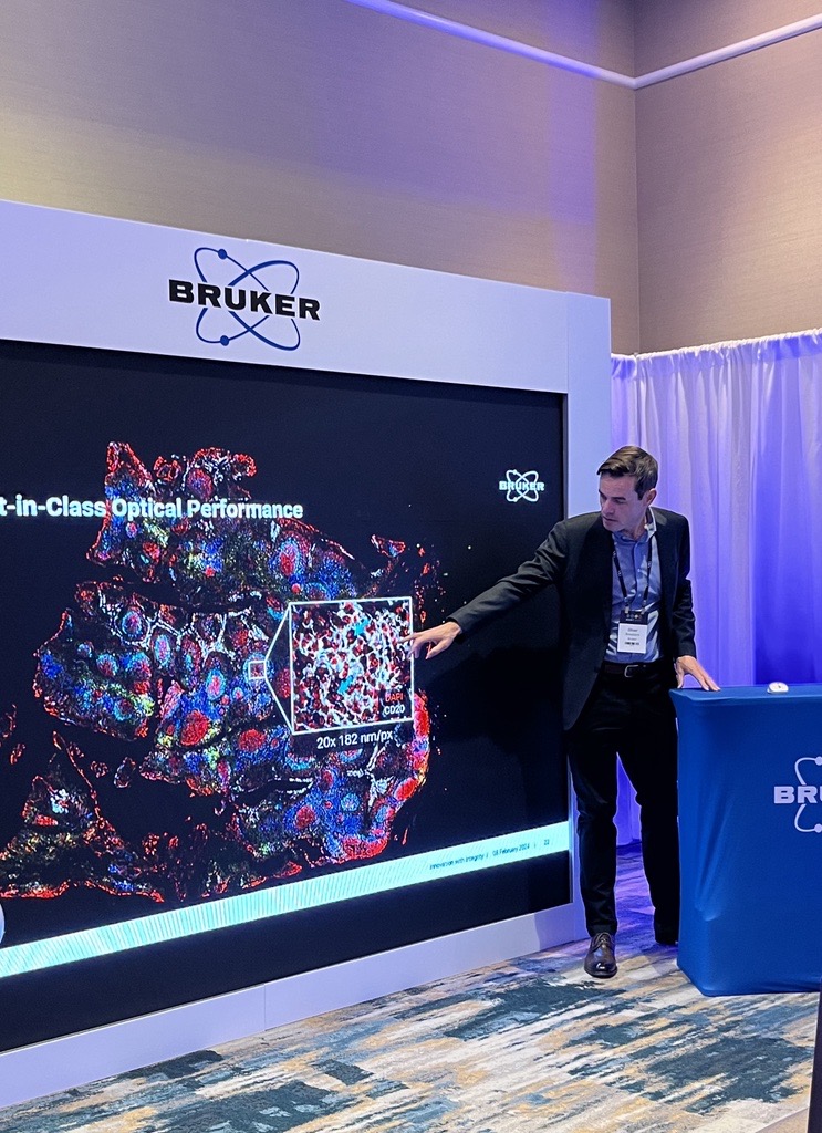 We had a blast sharing the power of our CellScape™ platform at #AGBT! In the photos below, Oliver Braubach highlights our best-in-class resolution, with a key focus on CellScape's high dynamic range! Learn more about CellScape here: canopybiosciences.com