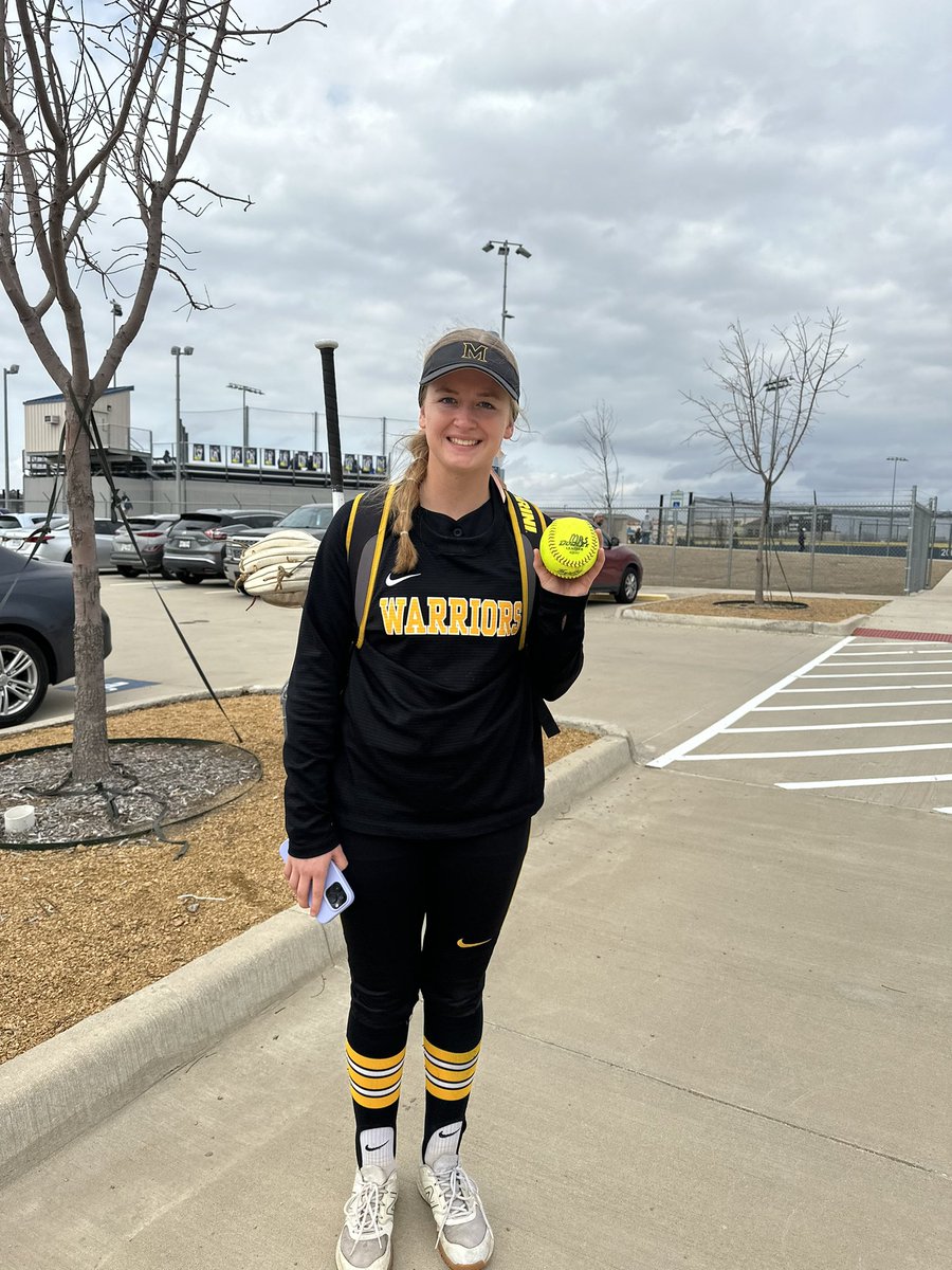 She did it again! 2-run homer in game 2 today. Way to go, Natalie!