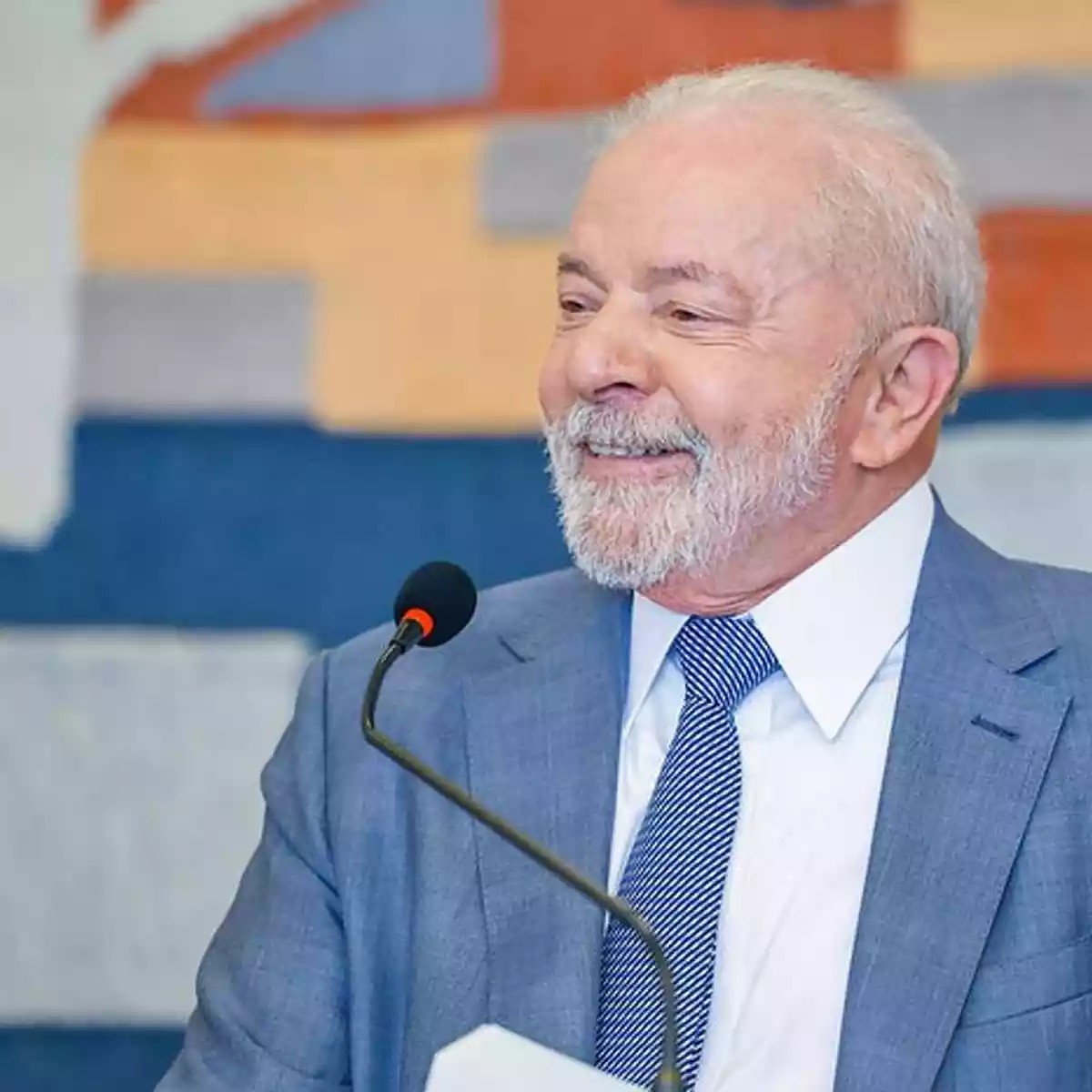 pesquisas_elige's tweet photo. 🚨URGENTE: A Petrobras acaba de atingir o seu maior valor de mercado da história: R$ 568 bilhões! FAZ O L!🇧🇷👍 https://t.co/ieAnUCKDGC