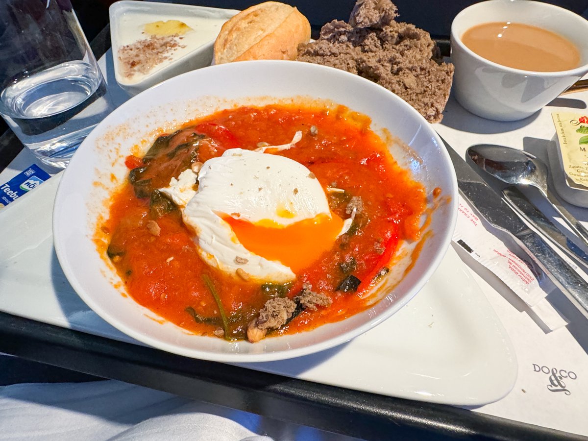 David from Simply Aviation tweet media