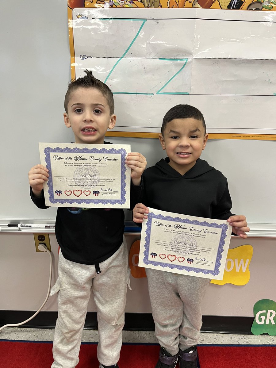 Proud of my kindergarteners for making valentines for our Veterans💌