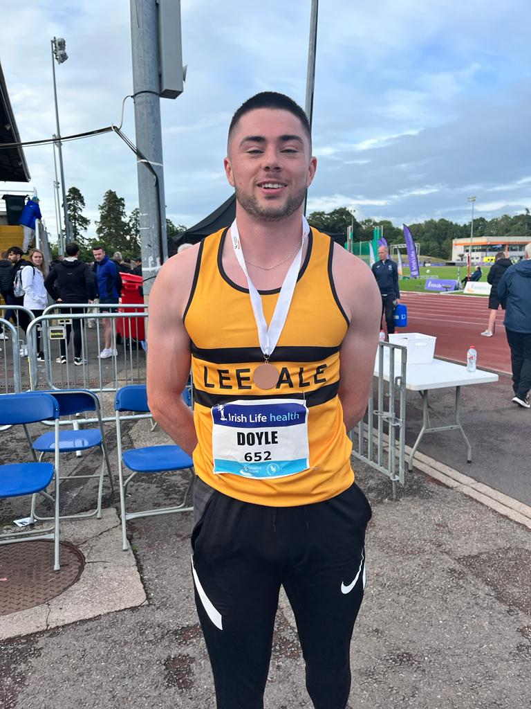 Athletics_MTU's tweet photo. 🎉National Senior Indoors🎉

👏MTU Students travel to Dublin with high hopes

🔥Lucy - 1500m
💯Gabriella  - Long Jump
👋Aoife  - High Jump
🚀Adam - Long Jump
🏃‍♀️Colin D - 60m &amp; 200m
🙌Colin - 60m
🎊Reece - Long Jump
😍Alex - Shot
✋Daniel - 1500m

👏Good luck to everyone competing https://t.co/RkirLwFhKR