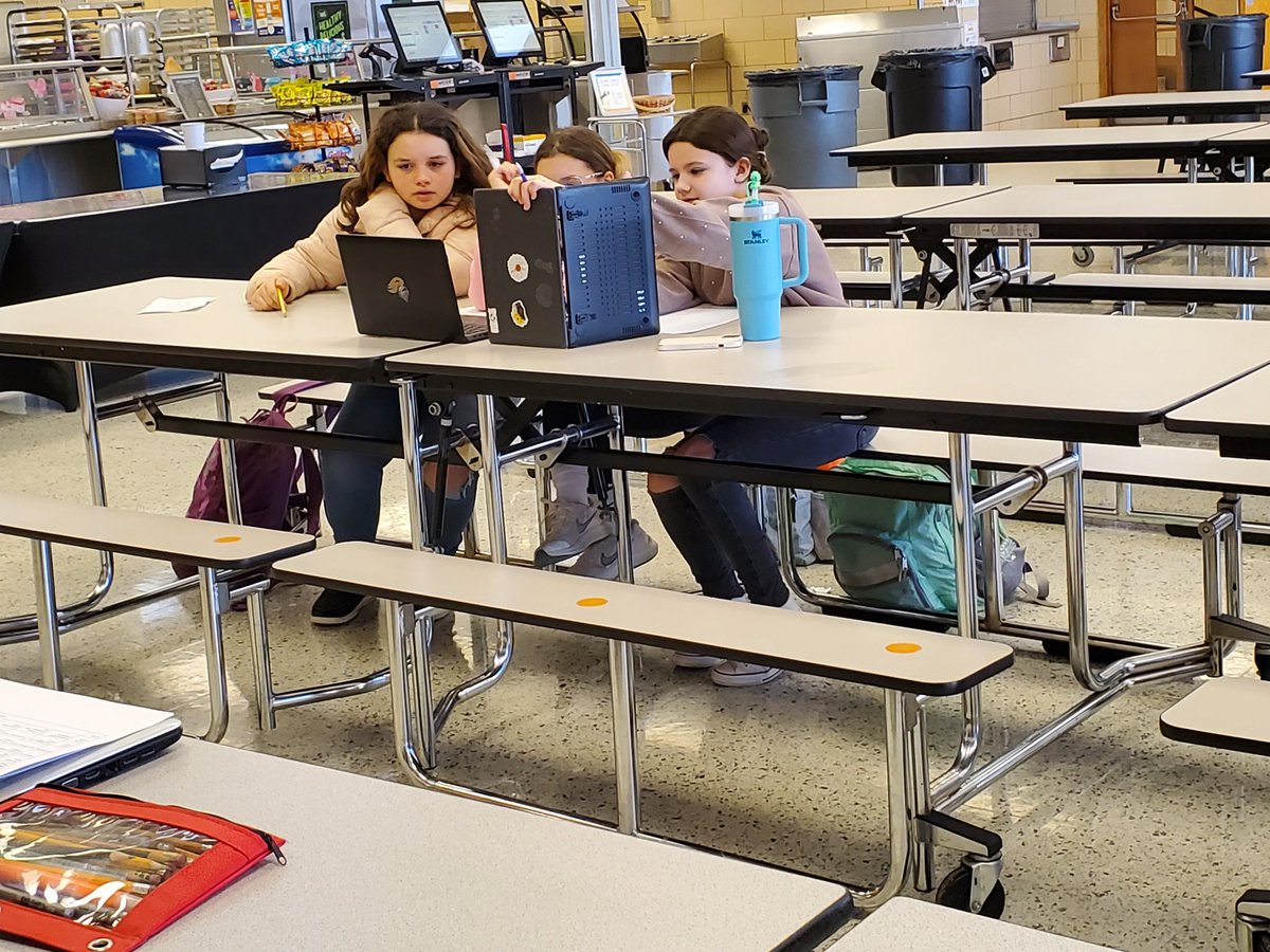acervenak06's tweet image. Digital Breakout Room activity. Logic and problem solving fun!  @MV_Knights @JohnZesiger