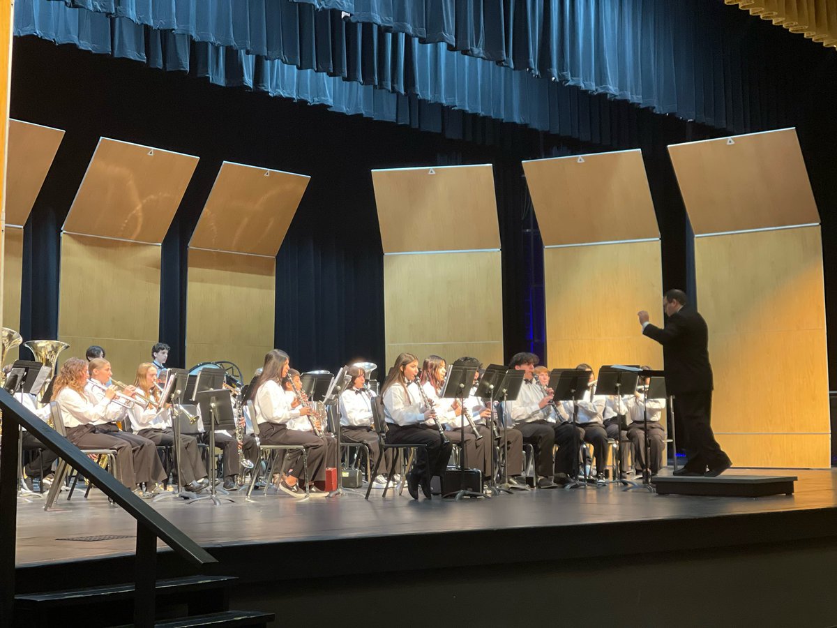 AJBtoroband's tweet photo. Honor and Symphonic Band students participated in their Pre-UIL contest today. They received comments from UIL judges on what they need to do to bring their performances to a superior level. Thank you @MatadorBandSHS for hosting us!
#MusicforAll #PreUIL #Workingtoa1stdivision https://t.co/PEGvmUeZj5
