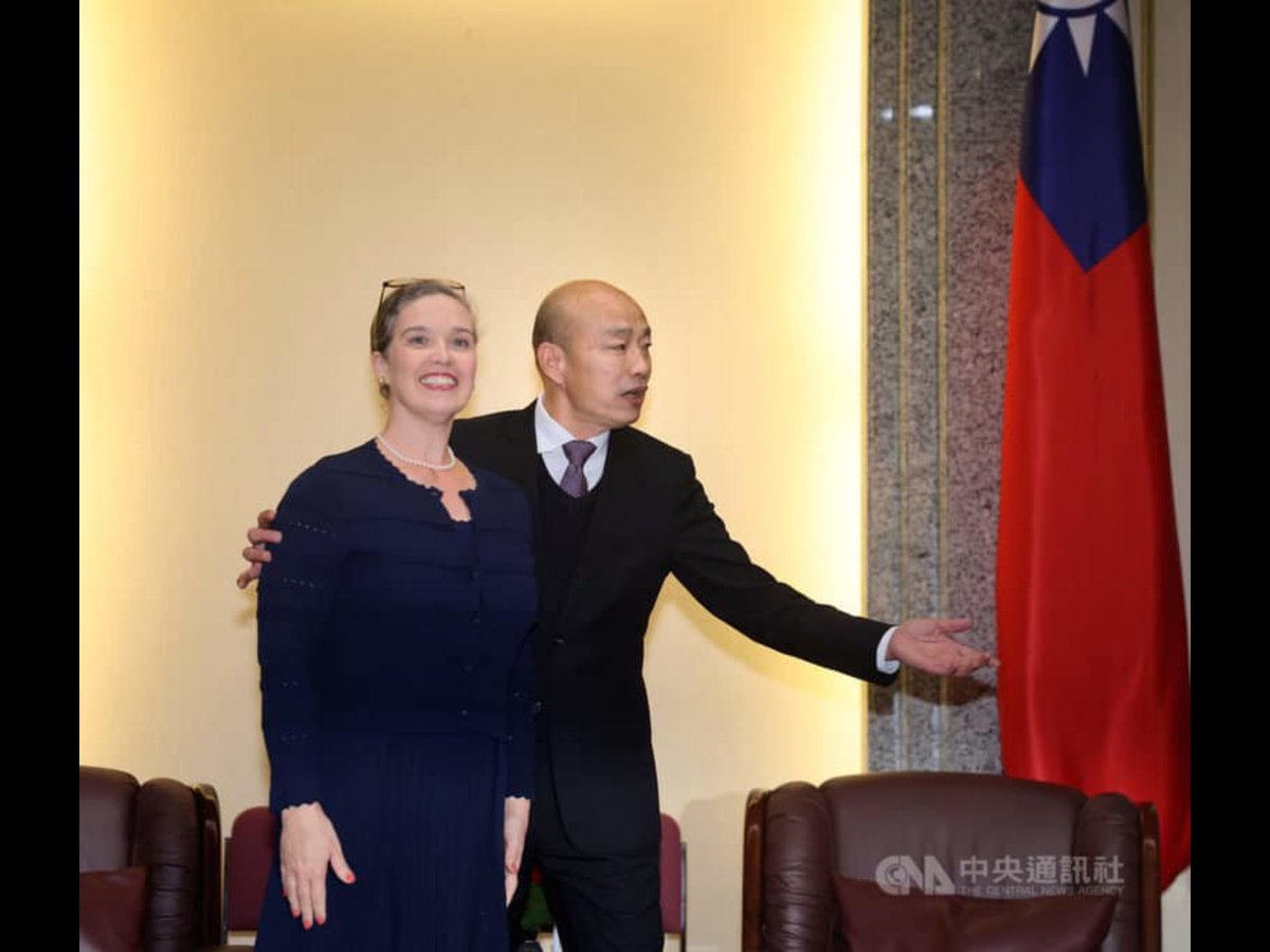 若蔣經國還在世，韓國瑜絕不可能出任立法院長。

獨裁者不會用的人，卻在民主制度下冒出頭了。

我們的民主制度壞掉了嗎？

這是值得大家省思的問題。