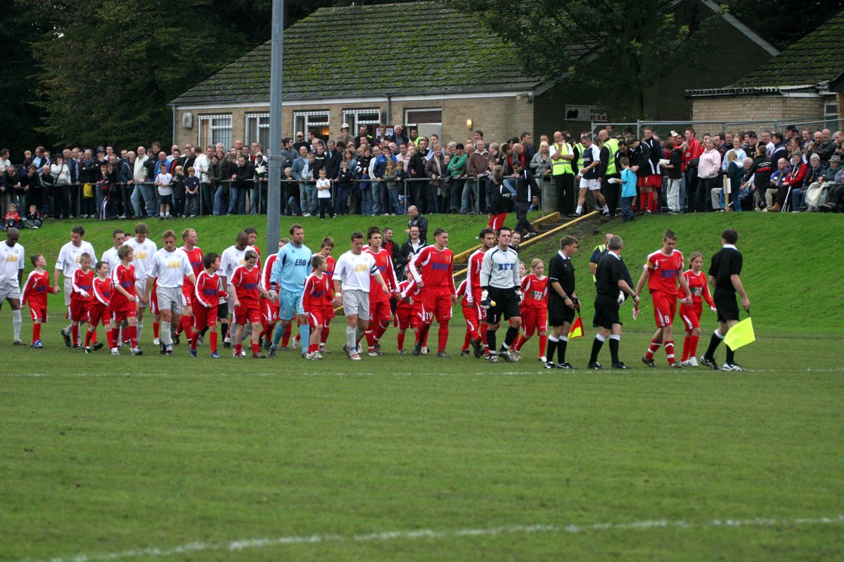 Clive Pearson tweet media