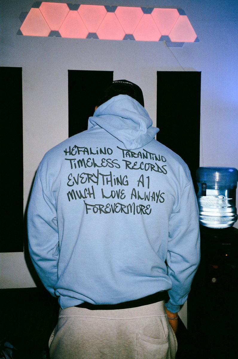 DROA1HEF's tweet photo. BTS OF SOME RECENT WORK PUT IN.
ENJOY ME WHILE IM CREATIVELY STILL HERE. #TIMELESSRECORDS #BTS #22024 https://t.co/lvCgE20ayl