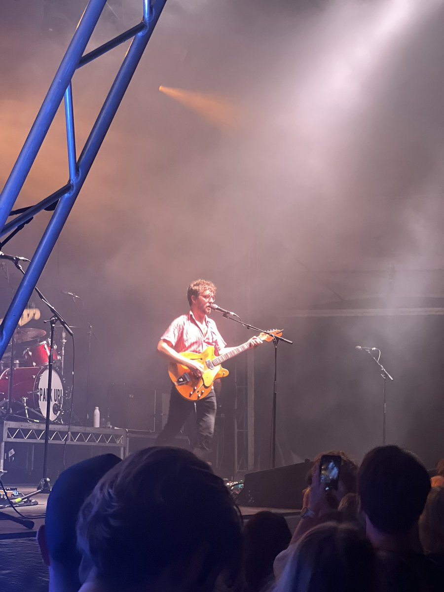 geccibage's tweet photo. There was a HUGE concert in Australia last night. Bet your are there was… @ballparkmusic at Taronga! The boys first gig ever- bloody tops! https://t.co/0uuBO9RkAc