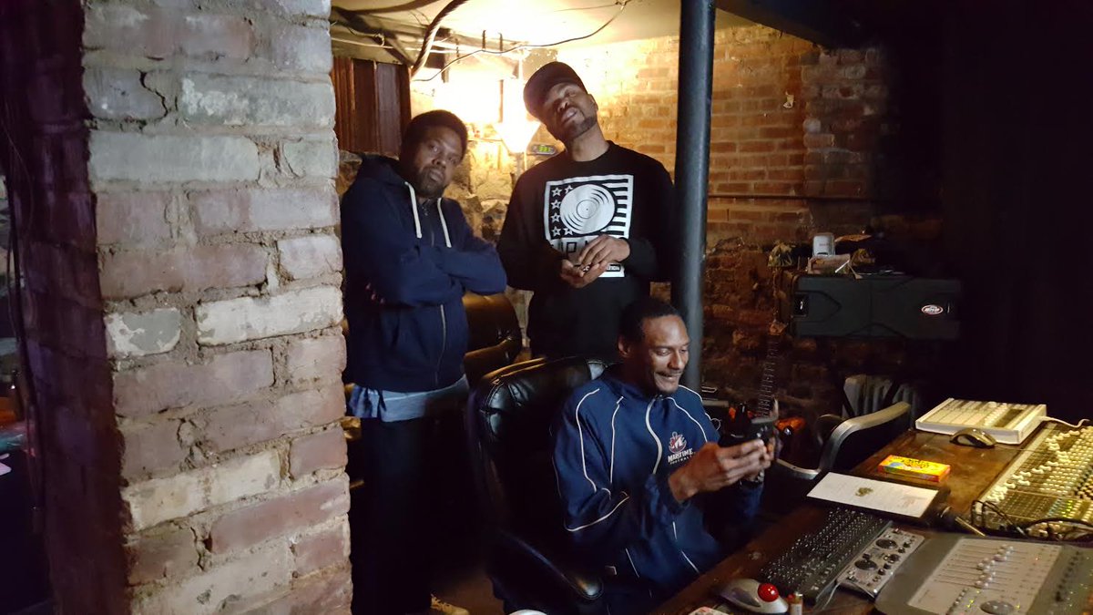 DockStreetSI's tweet photo. 🎤 Hit the studio where Staten Island's hip-hop vibes come alive! Dock Street Recording Studio is your go-to for mixing, mastering, and making beats. Ready to lay down tracks that turn heads? Let's amplify your sound. 🚀

Learn More: https://t.co/yJwXLbMnnr https://t.co/x5g4G21m8O