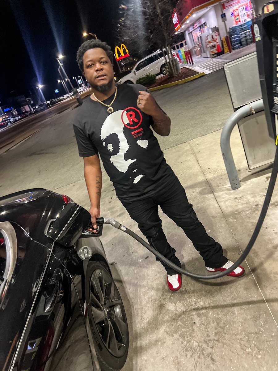 Boneyouafool tweet media