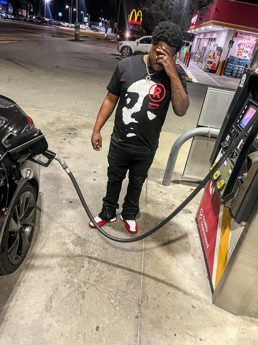 Boneyouafool tweet media