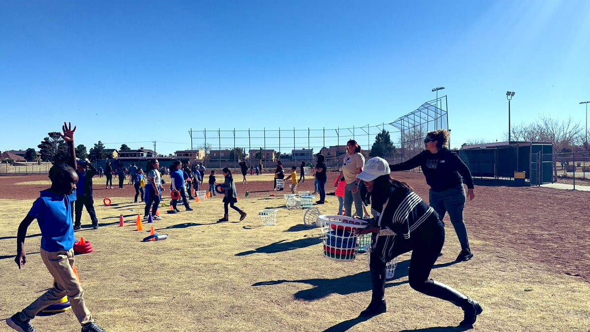 Angie Peña tweet media