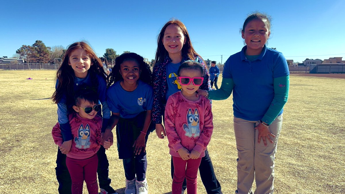 Angie Peña tweet media