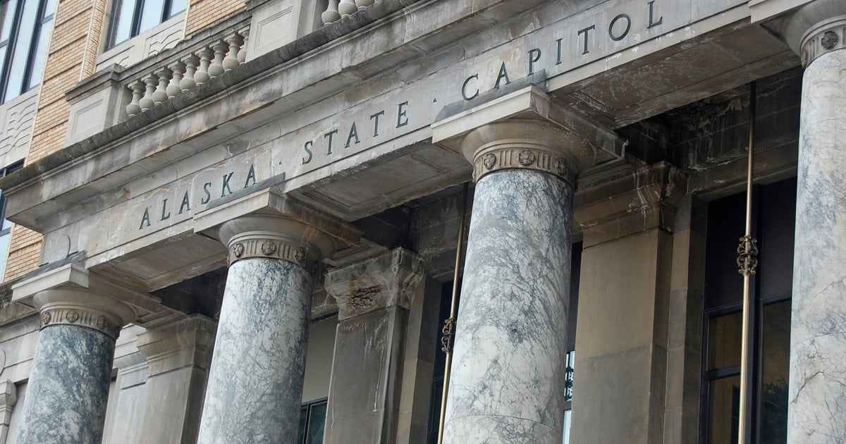 TEXPERS1's tweet photo. How do you keep public employees in Alaska? One solution is to reopen the DB pension plans that were closed in 2006. A bipartisan bill aims to do that and save the state $76 million a year. #Pensions #PensionFund #Retirement #Governance #DefinedBenefits #ProtectPensions https://t.co/p1hTFq5en6