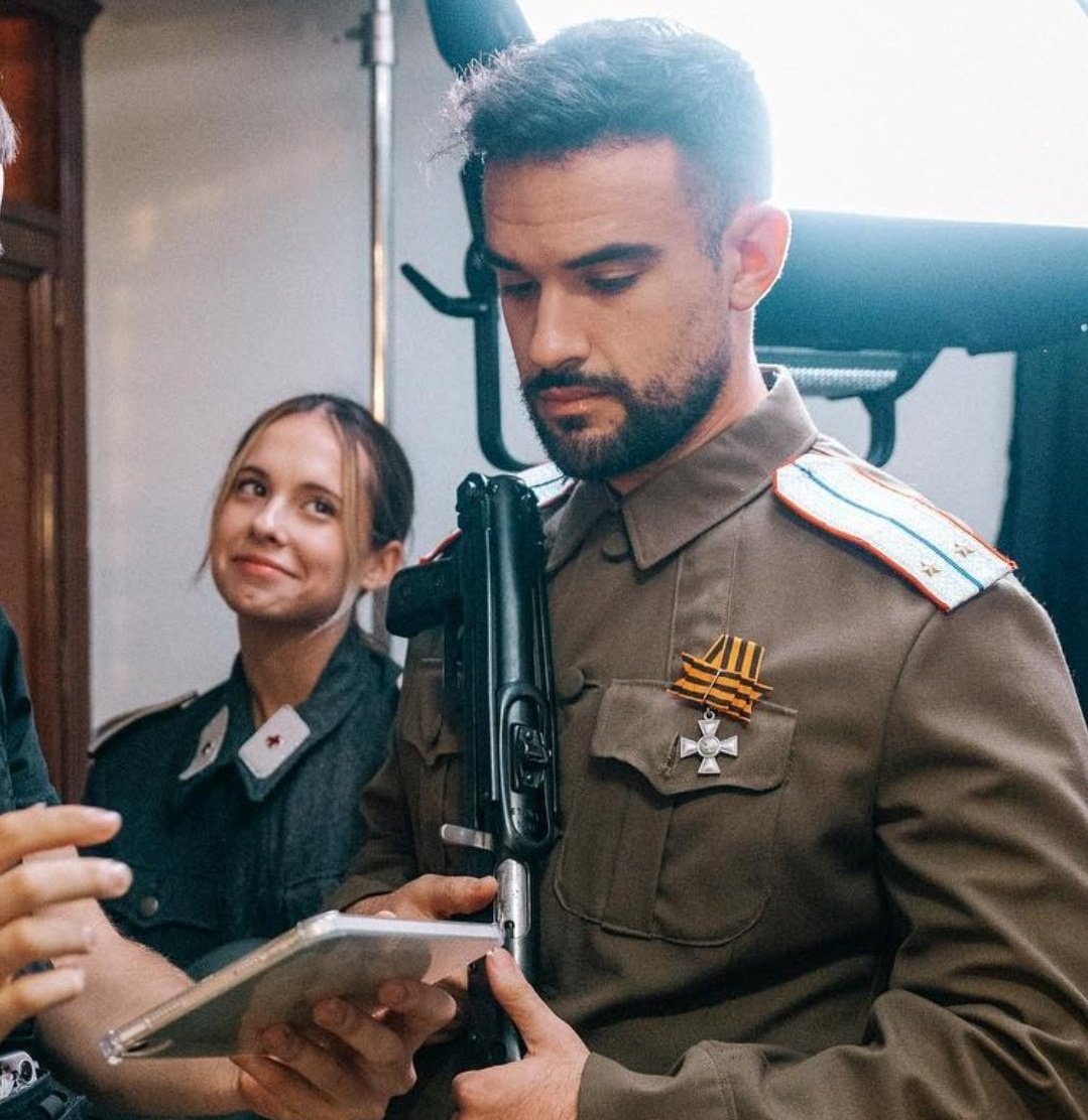 RISAS PA TI tweet media