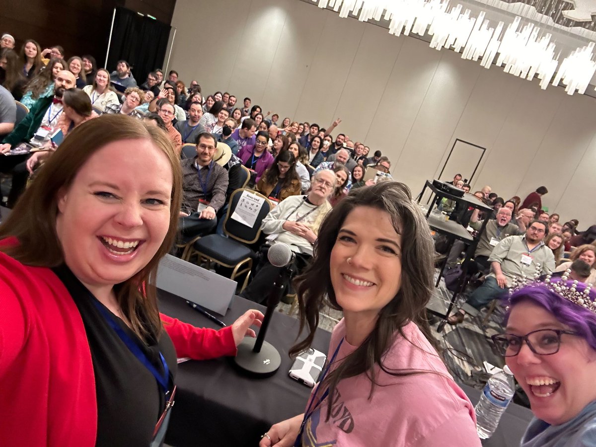 WriterTherapy's tweet image. We got a full house at @LTUESymposium today for our panels on storytelling craft. 
#writertherapy #EditorsofTwitter