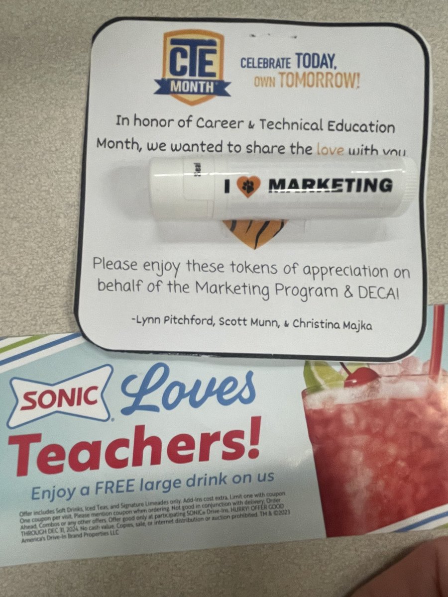 Jennifer Romanelli tweet media