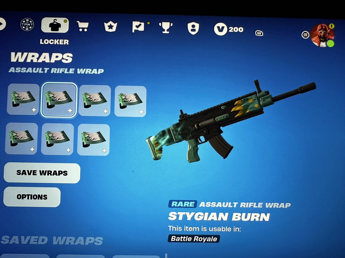 AriandaAustin1's tweet photo. @FortniteStatus couple of things, my weapon skin isn’t showing up the correct color, same with my flag, shows the color in locker but not lobby https://t.co/HnTiqf2lYT