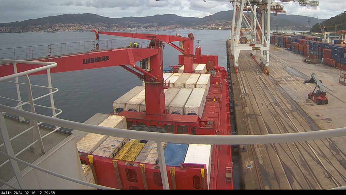 UK_Shipspotter's tweet photo. After making her long voyage to #Antarctica Xmas/New Year “Malik Arctica” arrived #Vigo, Portugal this morning, part discharged, now on her way to #Harwich, #ParkestonQuay eta 19th February
#malikarctica #royalarcticline #havenportsuk #hpsuk #britishantarcticsurvey #haleystation https://t.co/xxcDk1cnym