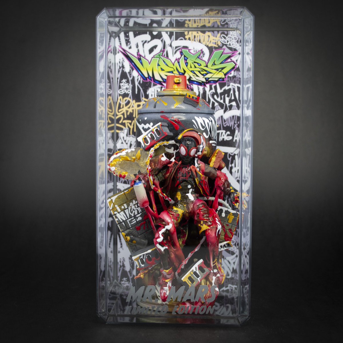 MrMarsStudios's tweet photo. New #MILESMORALES #Spiderman KUSTOM BOMBER up for grabs tonight starting at 5 PM MST! 
.
https://t.co/WhMHHOszQz 💥🕸️🕷️💨💥
.#Graffiti #Graffiti #Color #Red #Gold #Marvel #Spiderman #New #Kustom #Kolor #Kulture #BadBoy #Art #tagger #Tag #Design #UpForGrabs https://t.co/hlSq0vOZWc