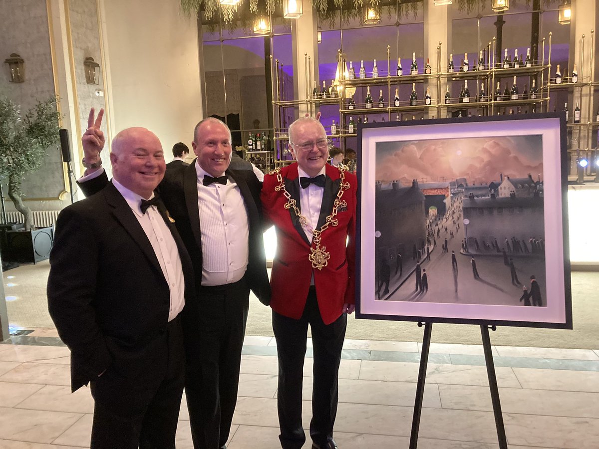 Peter Barron tweet media