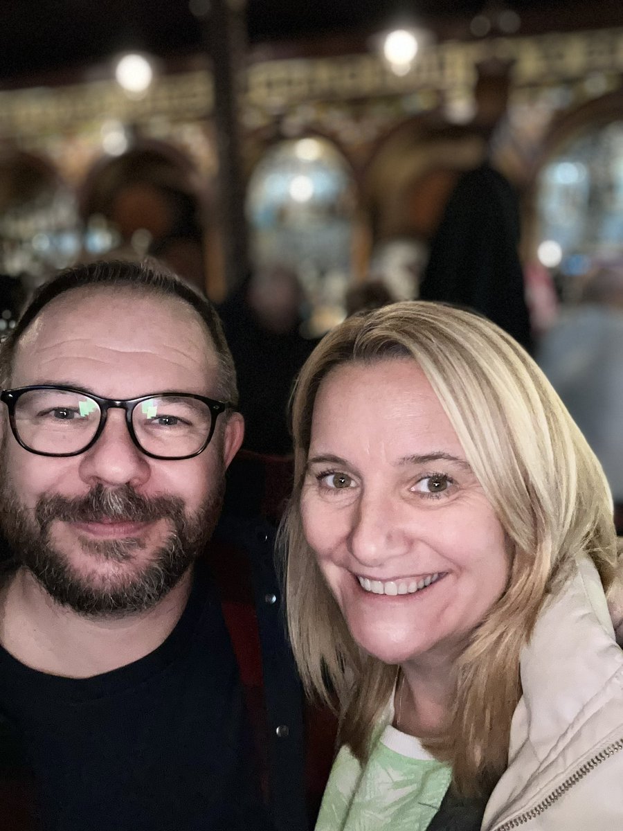 chunkykaren's tweet photo. Loving being in Belfast for social reasons!!! Amazing city!! ❤️🙌❤️ https://t.co/77Dwujq6Ib