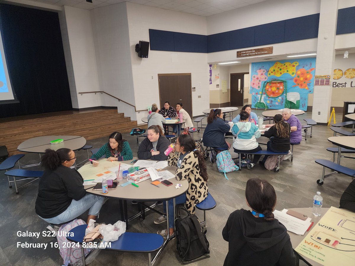 RGdiesel2011's tweet photo. Great day of learning and cross campus conversations during our 4NW DWSD!#PISDMathchat @LFSmithElem https://t.co/mEzOLTfg5u