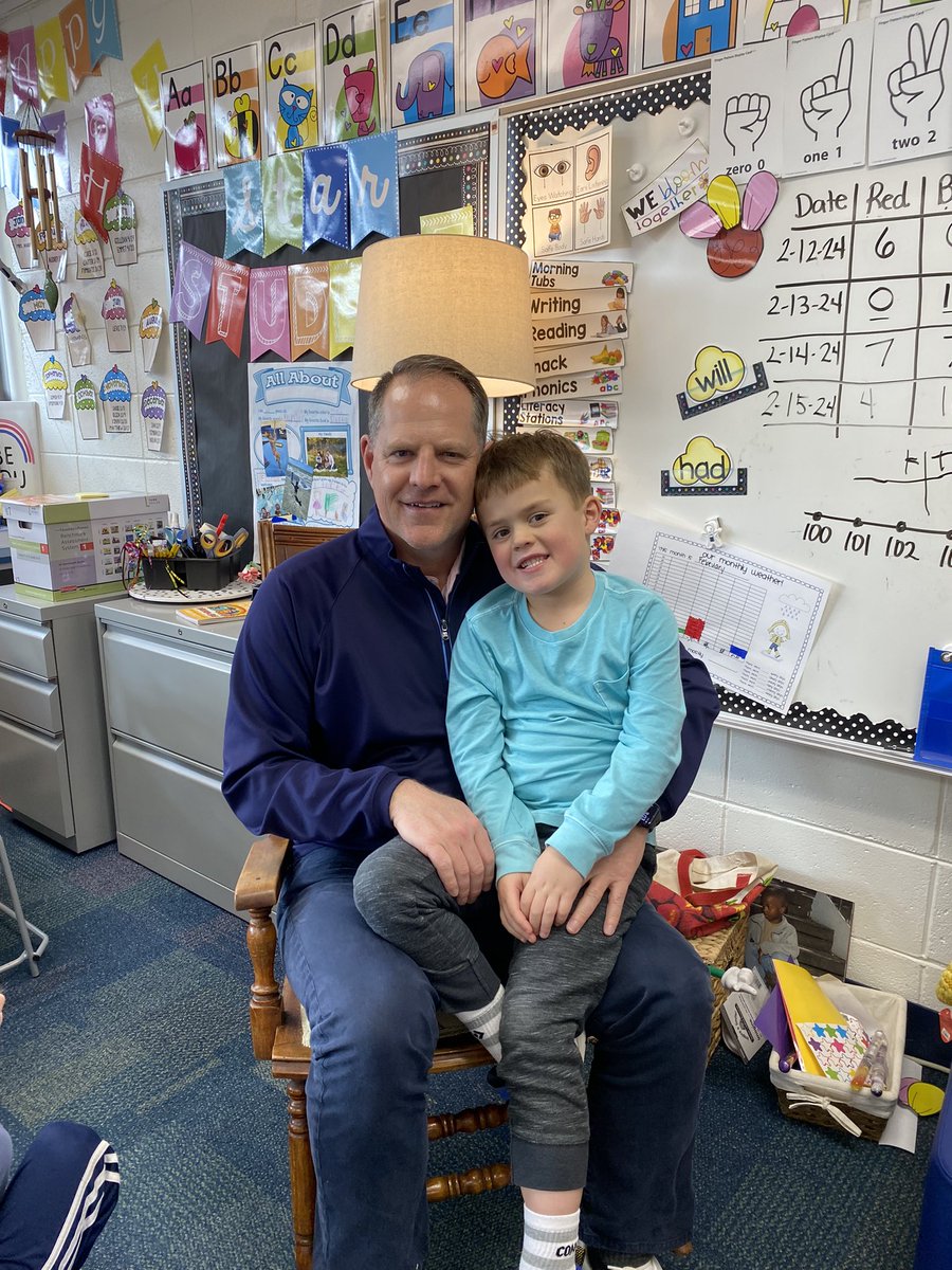WescottKA's tweet photo. Thank you to Nolan’s dad for visiting us as our Mystery Reader today! #d30learns https://t.co/fJ9PIUOQX8