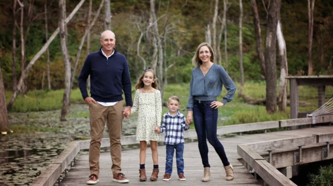 Our thoughts and prayers are with the Leochner family as well as all of those within the Blue Valley Southwest community, as Coach Dustin Leochner has passed after a battle with West Nile Virus.

Help support the Leochner family during this difficult time: gofund.me/f43b5f80