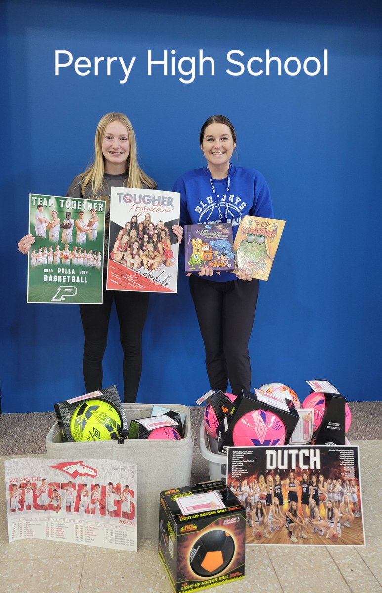 shortstufftp's tweet photo. Update to the Milly Moments event held at the Pella vs DCG game last week. All donations have been delivered. 
Perry High School, Crossroads, Lincoln, Madison, Jefferson, &amp; the Middle School. 
Bonus is that Perry is starting a middle school soccer program next year, so they were https://t.co/xNr2ozr5Hx