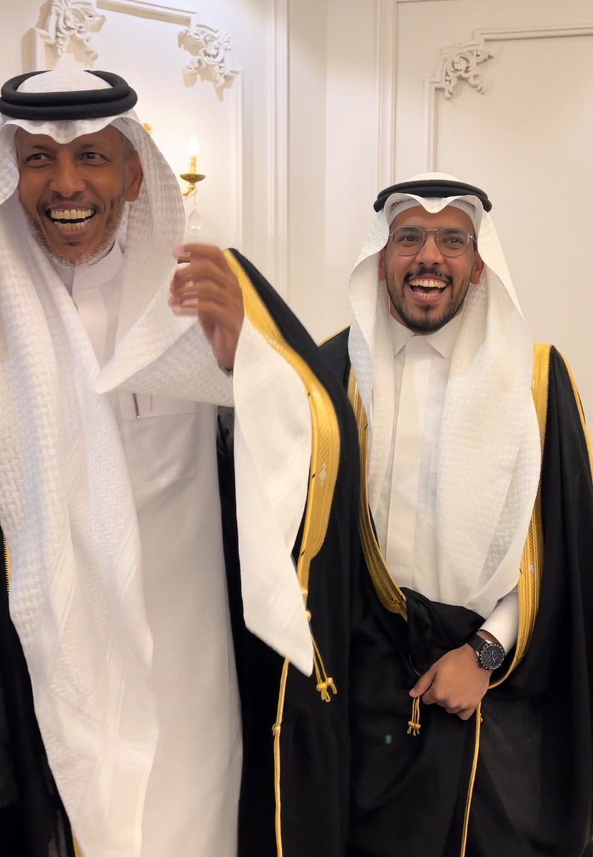 kaamss's tweet photo. الحمد لله حمداً كثيراً 
تم اليوم عقد قران ابني الدكتور/سلطان على ابنة خاله الاستاذ/عابد المزروعي 
ونسأل الله ان يبارك لهما ويبارك عليها ويجمع بينهما في خير https://t.co/GNjVxg3gch
